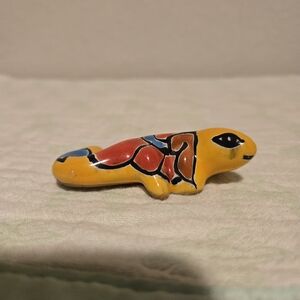 Talavera Mexican Ceramic Iguana Wall Hanger. 3 Inches